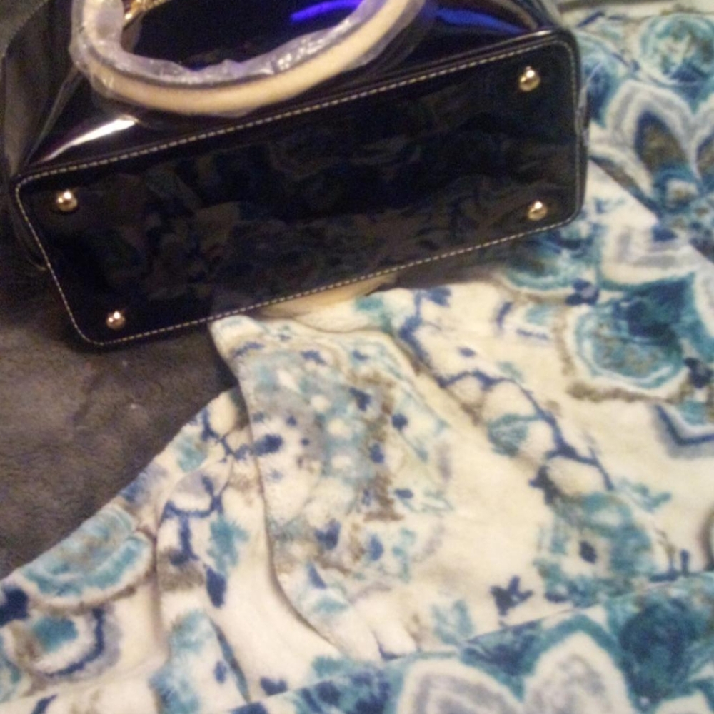 Purse - Picture 6 of 9